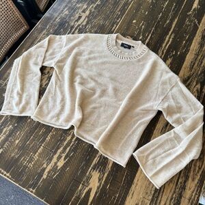 THEORY 💕 Cashmere Cream Gold Neckline Sweater - LARGE